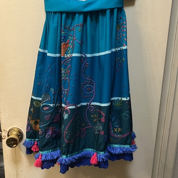 NWT Maribel from Encanto Princess Halloween dress  Disney  7-8 - Picture 3 of 6